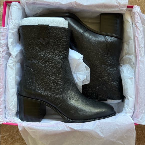 Vince Camuto Zanilla Black Leather Heeled Boots - Picture 4 of 6